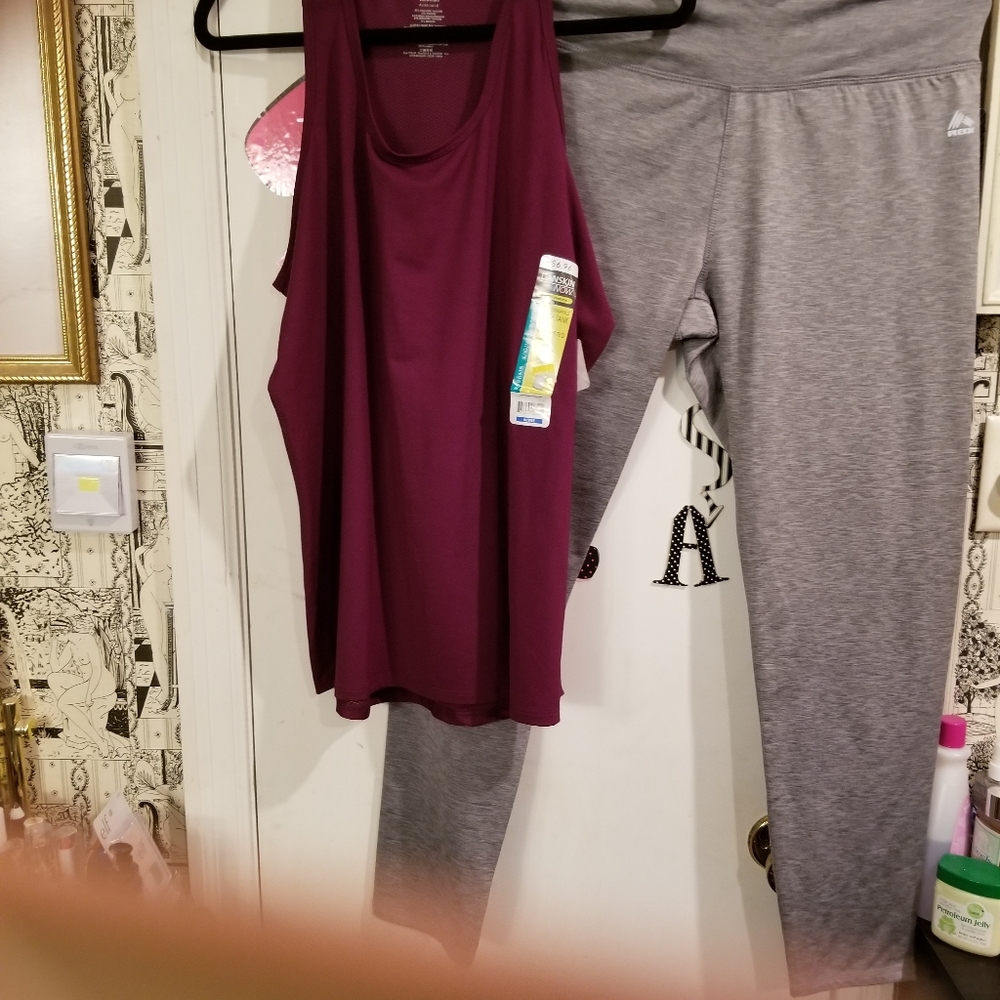 Womens sz XL active wear